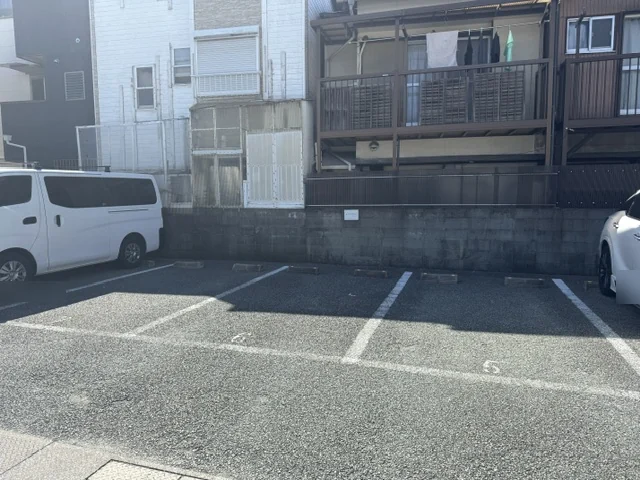 M2PLANT伊丹店の駐車位置6番